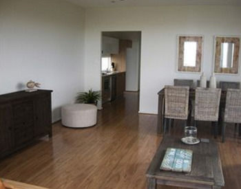 Caves Beachside Hotel - Darwin Holiday 44