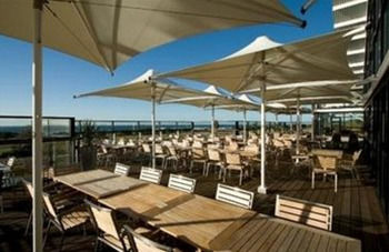 Caves Beachside Hotel - Darwin Holiday 50