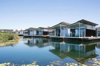 Caves Beachside Hotel - Darwin Holiday 55