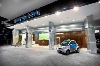 Art Series - The Olsen - Darwin Holiday 11