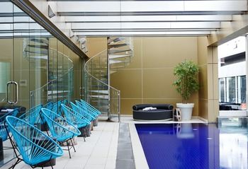 Art Series - The Olsen - Darwin Holiday 18