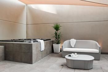 Art Series - The Olsen - Darwin Holiday 58