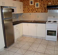 Noosa Yallambee Holiday Apartments - Darwin Holiday