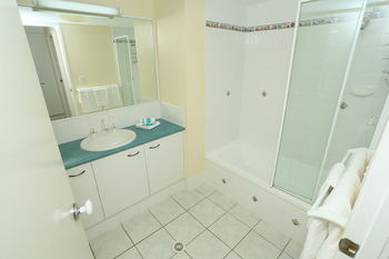 San Marino By The Sea Apartments - Darwin Holiday 65