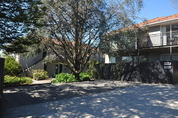 Buckingham International Serviced Apartments - Darwin Holiday 1