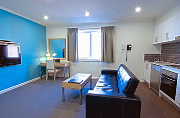 Buckingham International Serviced Apartments - Darwin Holiday 10