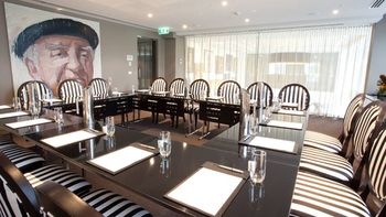 Art Series-The Blackman - Darwin Holiday 38