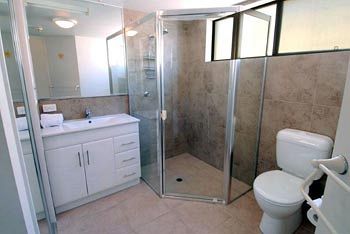 Excellsior - Darwin Holiday 4