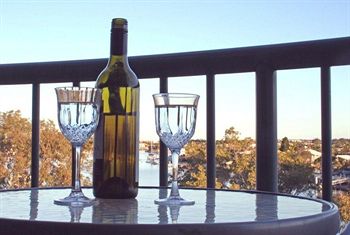 Excellsior - Darwin Holiday 9