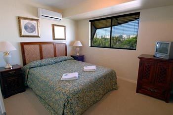 Excellsior - Darwin Holiday 15