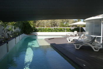 Beachside Resort - Kawana Waters - Darwin Holiday 15