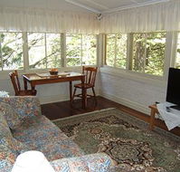 Whispering Pines Chalet amp Cottages