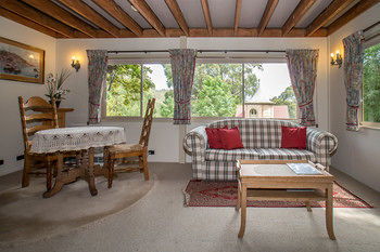 A Camelot Tower & Penthouse - Darwin Holiday 41