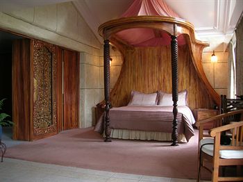 A Camelot Tower & Penthouse - Darwin Holiday 0