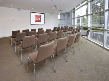 Ibis Melbourne Glen Waverley - Darwin Holiday 9