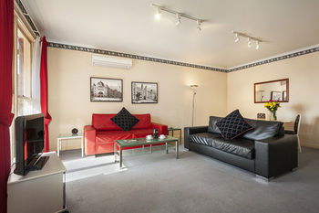 Carlton Clocktower Apartments - Darwin Holiday 8