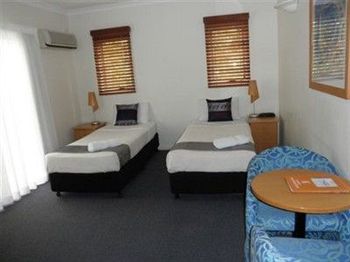 Twin Quays Noosa Resort - Darwin Holiday 31