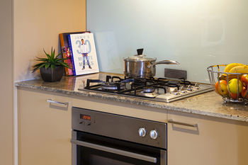 Apartments @ Glen Waverley - Darwin Holiday 24