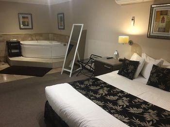 Eltham Gateway Hotel - Darwin Holiday 52