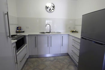 Cattleman's Country Motor Inn & Serviced Apartments - Darwin Holiday 6