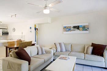 Beach Breakers Resort - Darwin Holiday 11