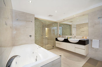 Aqua Vista Resort - Darwin Holiday 43