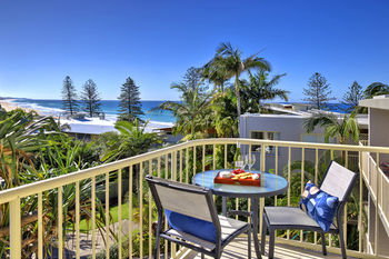 Surf Dance - Darwin Holiday 31