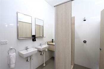 Neutral Bay Lodge - Darwin Holiday 0