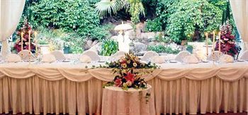 The Falls - Darwin Holiday 0