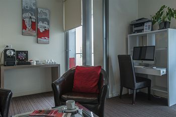 Adara Camperdown Hotel - Darwin Holiday 11