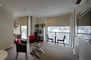 Adara Camperdown Hotel - Darwin Holiday 12