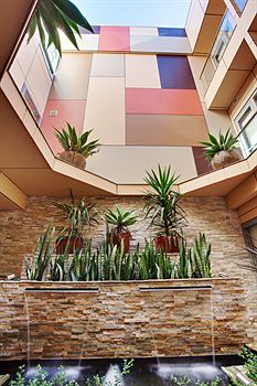 Adara Camperdown Hotel - Darwin Holiday 5