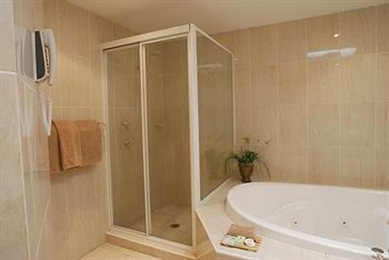 The Hermitage Motel - Darwin Holiday 1