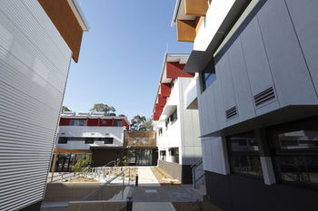 Western Sydney University Village- Parramatta Campus - Darwin Holiday 37