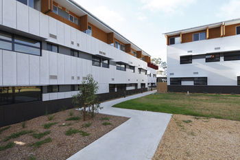 Western Sydney University Village- Parramatta Campus - Darwin Holiday 38