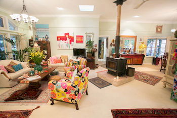 Noosa Valley Manor B&B Retreat - Darwin Holiday 22