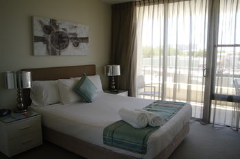 Monaco - Darwin Holiday 5