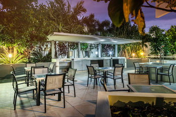 Monaco - Darwin Holiday 23