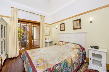 Silvermere - Darwin Holiday 20