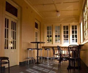 The Grand View Hotel - Darwin Holiday 24