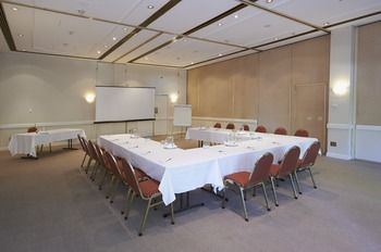 Waldorf Pennant Hills Apartment Hotel - Darwin Holiday 12