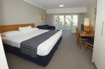 Waldorf Pennant Hills Apartment Hotel - Darwin Holiday 21
