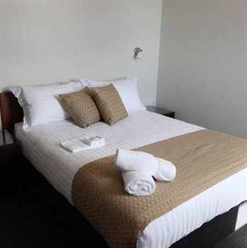The Huskisson - Darwin Holiday 6