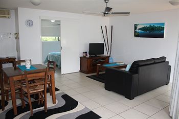 Noosaville QLD Darwin Holiday