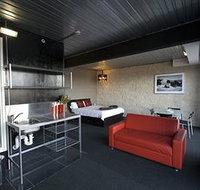 St Kilda Beach House  Hotel Barkly - Hostel - Darwin Holiday