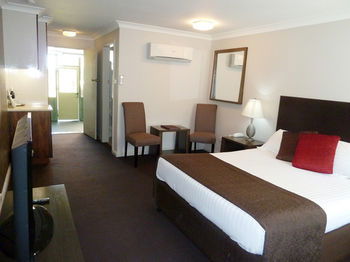 McNevin's Tamworth Motel - Darwin Holiday 3