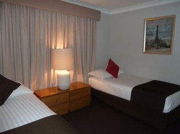 McNevin's Tamworth Motel - Darwin Holiday 9