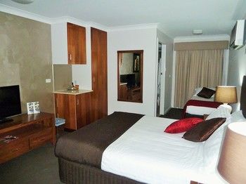 McNevin's Tamworth Motel - Darwin Holiday 32