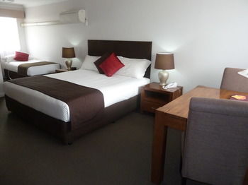 McNevin's Tamworth Motel - Darwin Holiday 34