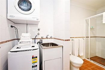 Ryals Serviced Apartments Camperdown - Darwin Holiday 12